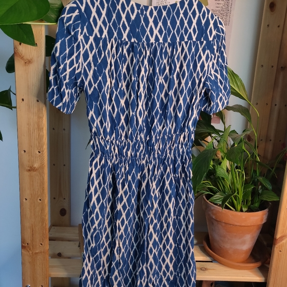 Stunning HD in Paris Anthropologie dress - Picture 5 of 5